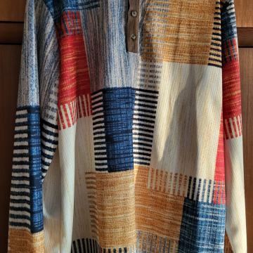 Atraktivna, unikatna moška srajca, nova, št. XL