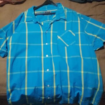 Kratek rokav 4x 2 komada