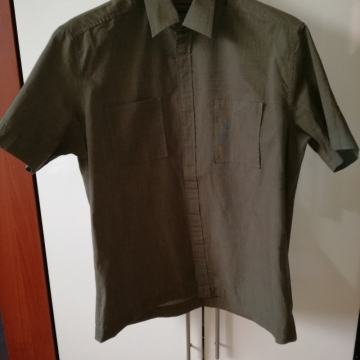 Moška srajca kratki rokavi olivna L (41-42)