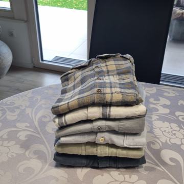 Fantovske srajce Zara tople št. 134 cm, za 9 let, 6 kosov