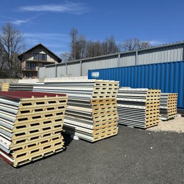 STREŠNI SENDVIČ PANELI – AKCIJA ZALOGA | OD 12 €/m² + DDV