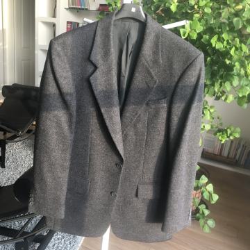 Prodam moški suknjič, Zara