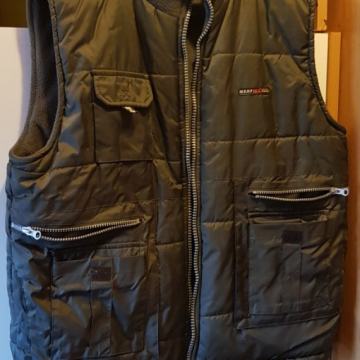 NOVI brezrokavnik, telovnik - zelene barve