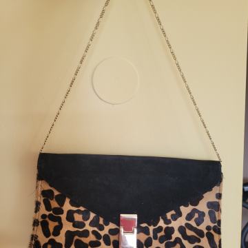 usnjena torbica animal print pravo usnje semiš