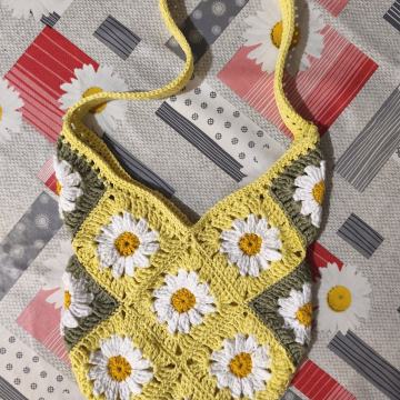 Daisy tote