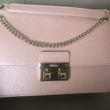 NOVA Furla Bella original torbica