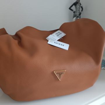 GUESS NOVA torbica
