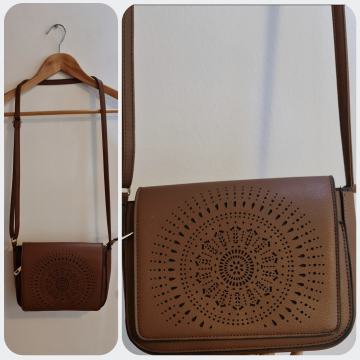 m.dodatki#TORBICA ○čipka ○enobarvna