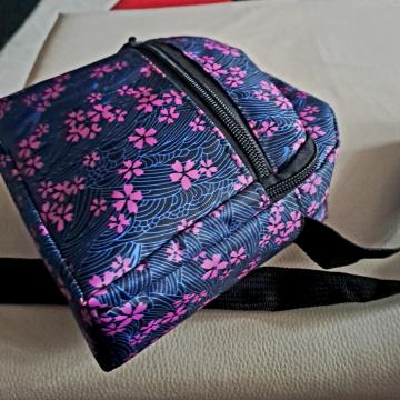 Nova manjša torbica