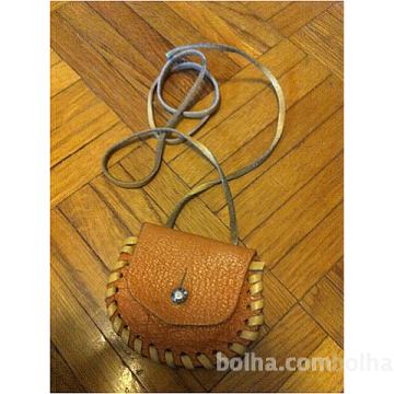 Mini torbica - denarnica, UGODNO naprodaj