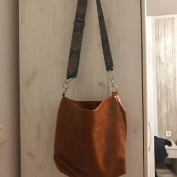 Minimalistične kjutiš torbice