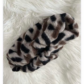 Modna manjša torbica