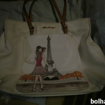 Modna torbica z motivom