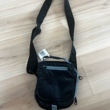 Moška torbica (nova)