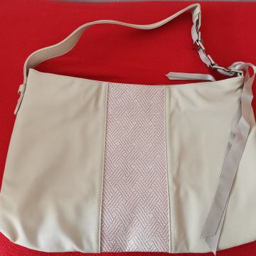 TORBICA ŽENSKA ELEGANTNA