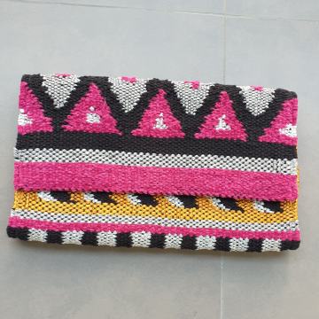 Nova ekstravagantna ročno tkana torbica