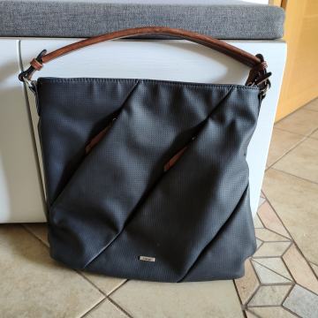 Temno modra torbica Rieker