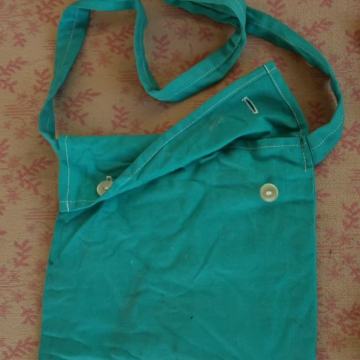 Torbica iz blaga naprodaj