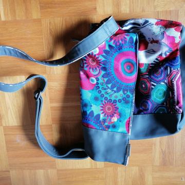 Torbica Desigual