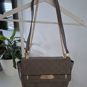 Torbica Guess
