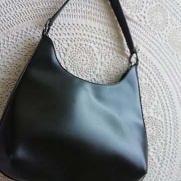 Torbica iz kvalitetnega naravnega usnja