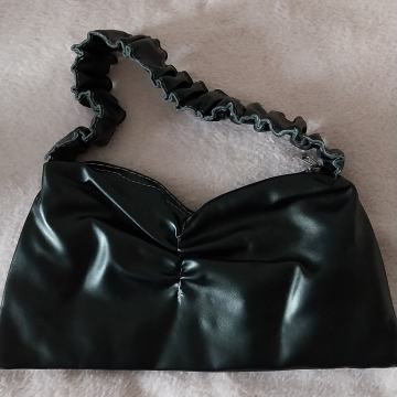 TORBICA MINI-CENA 4,00 EUR