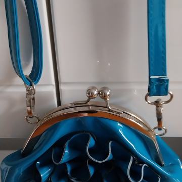 TORBICA MINI-CENA 4,00 EUR
