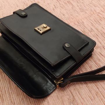 TORBICA, ROČNA, MOŠKA, USNJENA