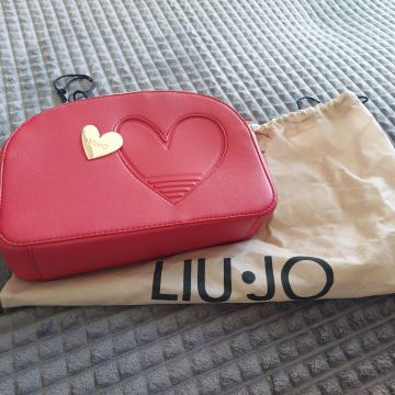 Torbica ženska LIU ° JO