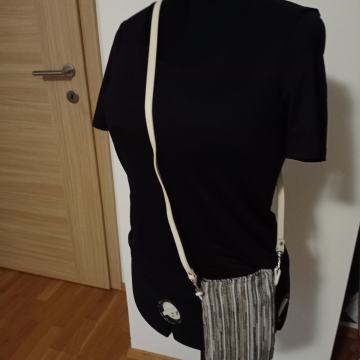 Unikatno malo novo torbico prodam