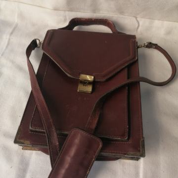 USNJENA MOŠKA TORBICA 20 x 28 x 6 cm