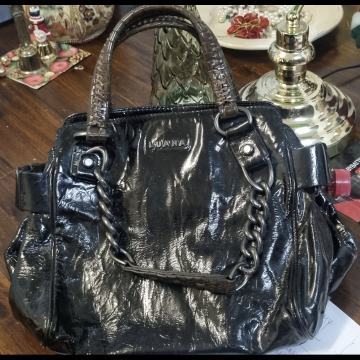 Usnjena torbica LUANA