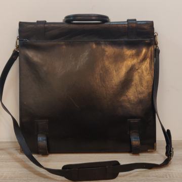 Vintage usnjena moška aktovka/torba znamke Manager