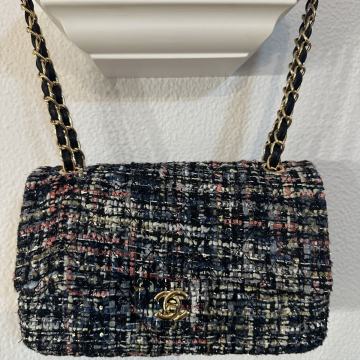 Ženska elegantna torbica