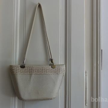 ŽENSKA POLETNA TORBICA BEŽ BARVE