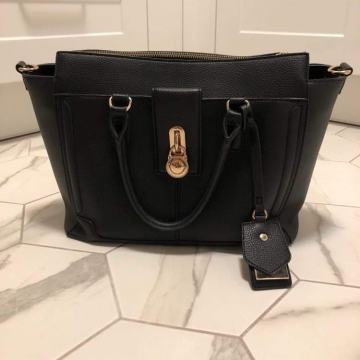 Ženska torbica črna