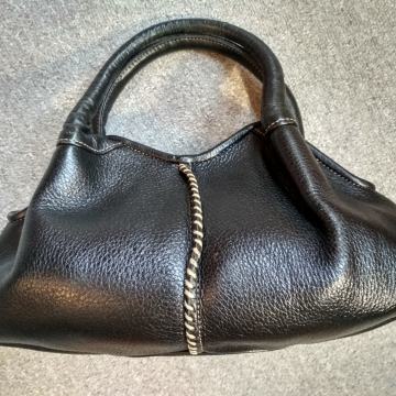 Ženska torbica, usnje