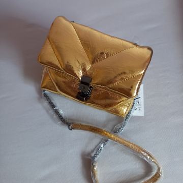 Zlata torbica Zara