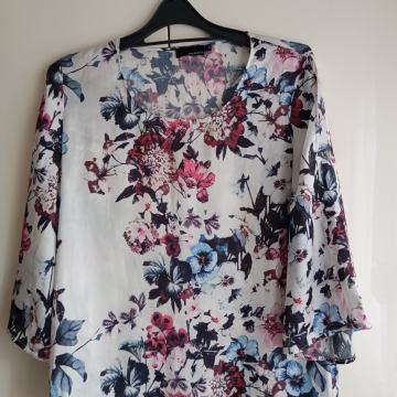 ANDREA BELO CVETLIČNA TUNIKA 3/4 ROKAV 38/40