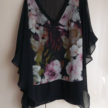 SUPERSTAR ČRNO CVETLIČNA TUNIKA 36/39