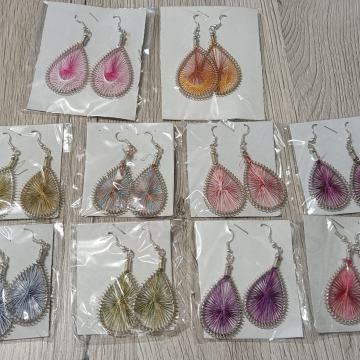 Uhani in zapestnice iz Indije