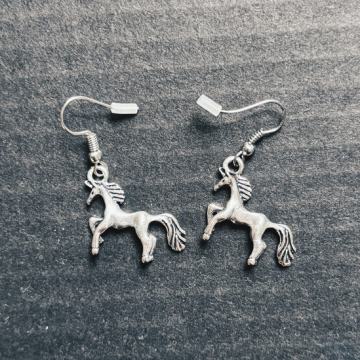 UHANI NERJAVEČE JEKLO