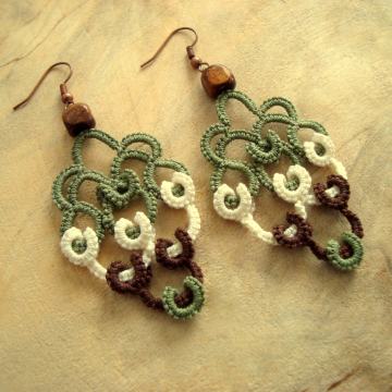 Viseči uhani, čipka, nenošeni