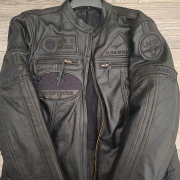 Motoristična usnjena jakna