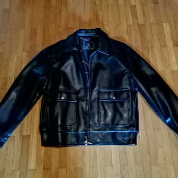 Različne jakne, večinoma usnje, L / XL