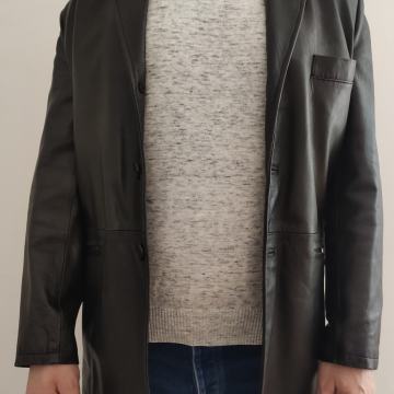 Usnjena jakna oziroma sako