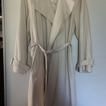 prodam stradivarijus plasc