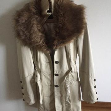 Ženski Usnjen plašč M