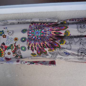 BEŽ MAVRIČNA OBLEKA M