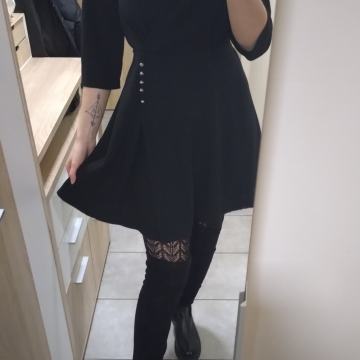 Crna obleka, nova, st. S